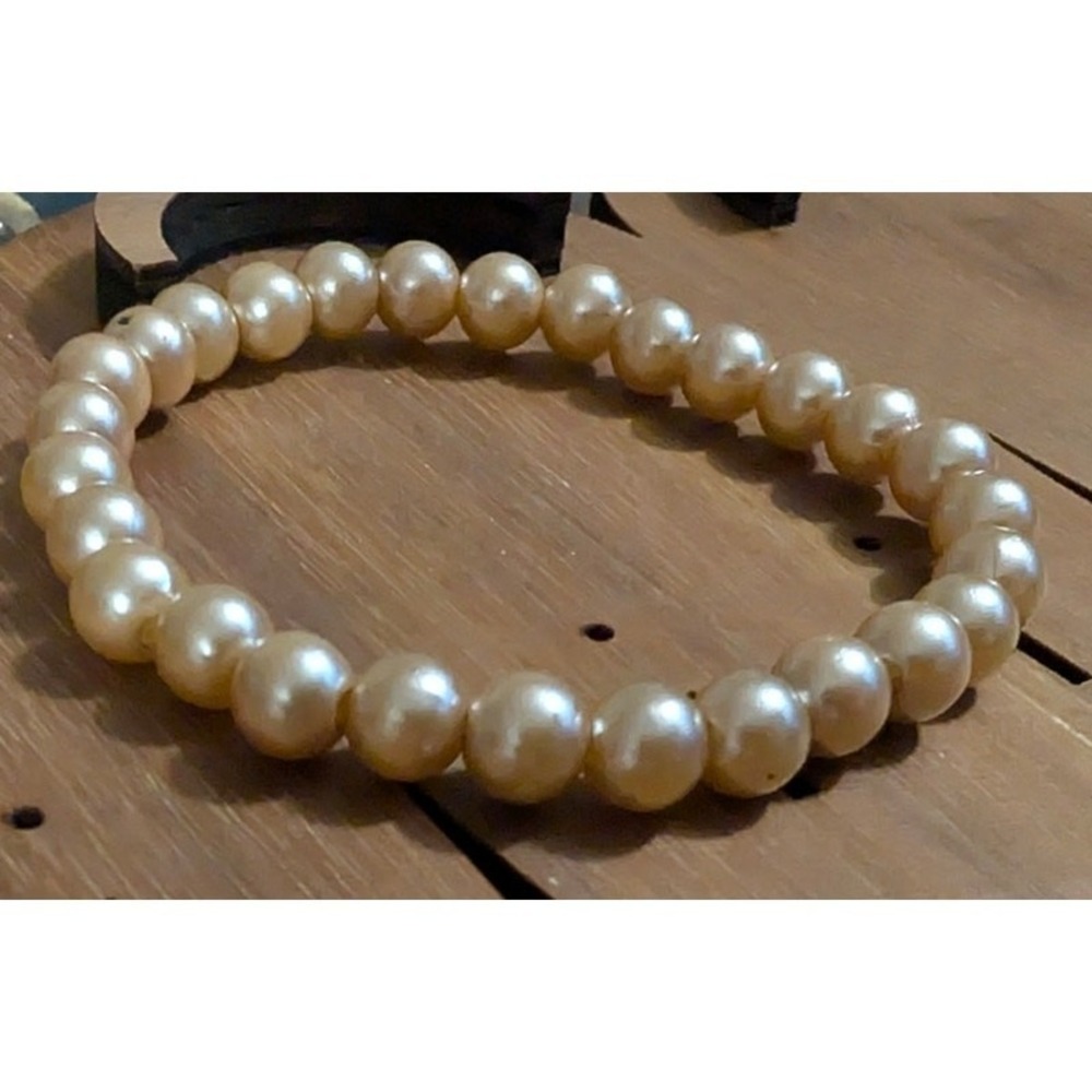 Vintage Faux Pearl Stretch Bracelet Champagne Cream Classic Stack Minimalist